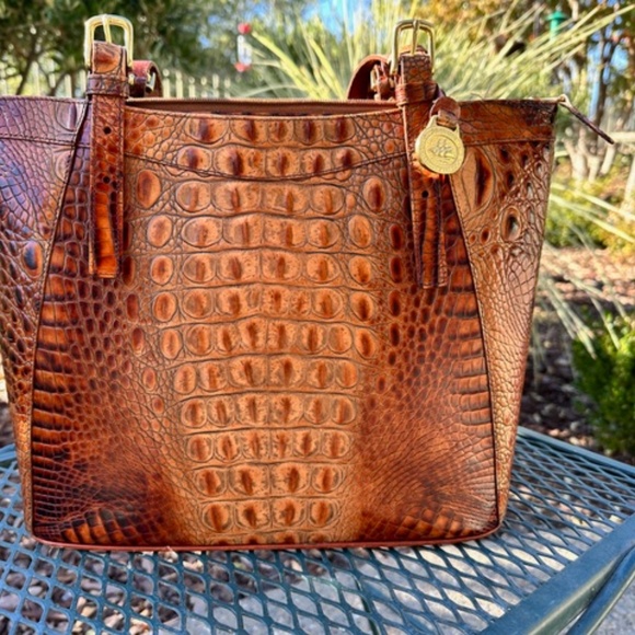 Brahmin Handbags - Brahmin Tote or Handbag